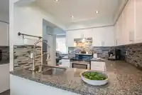 27 1195 FALCON DRIVE - thumbnail 11