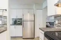 27 1195 FALCON DRIVE - thumbnail 10