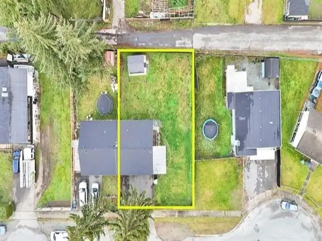 9974 127B STREET - photo 3 of 24