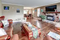 2064 156A STREET - thumbnail 3