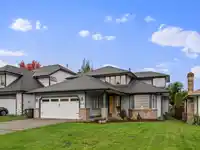 8609 215 STREET - thumbnail 1