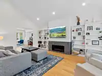 8609 215 STREET - thumbnail 3
