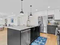8609 215 STREET - thumbnail 9