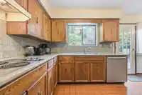 1215 CYPRESS PLACE - thumbnail 7