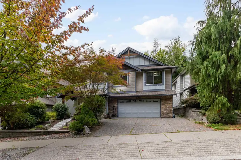 13451 240TH STREET - photo 1 of 37