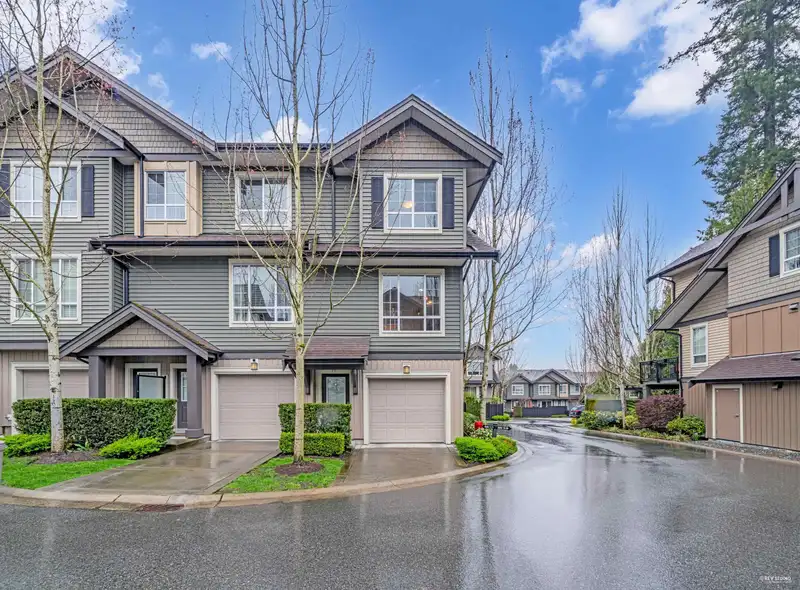 11 4967 220 STREET - photo 1 of 29