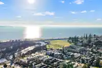 102 16058 9A AVENUE - thumbnail 1