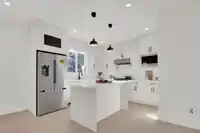 102 16058 9A AVENUE - thumbnail 12