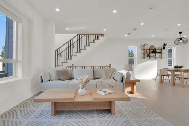 102 16058 9A AVENUE - photo 3 of 25