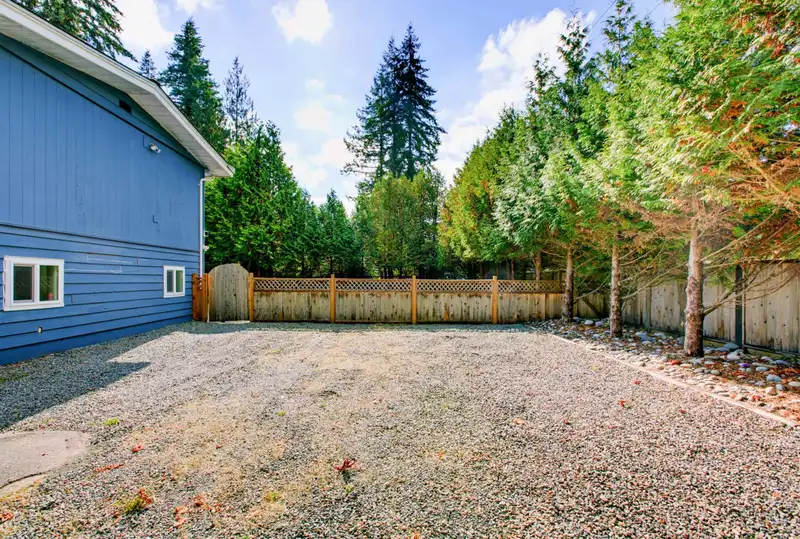 20014 38 AVENUE - photo 4 of 39