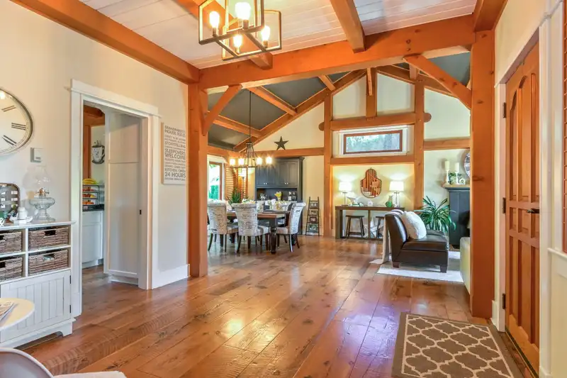 32351 NAKUSP DRIVE - photo 3 of 40