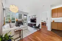 223 530 RAVEN WOODS DRIVE - thumbnail 2