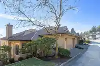 121 2979 PANORAMA DRIVE - thumbnail 1