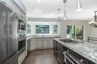8675 222A STREET - thumbnail 12