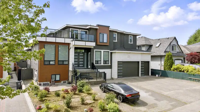 27038 25A AVENUE - photo 2 of 28