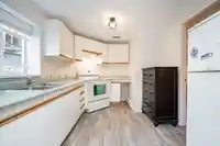949 KENT STREET - thumbnail 31