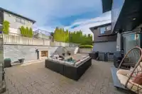 1068 HOLDOM AVENUE - thumbnail 36