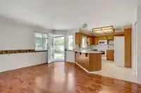 21404 86A CRESCENT - thumbnail 30