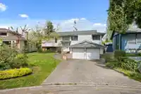 9507 204B STREET - thumbnail 1