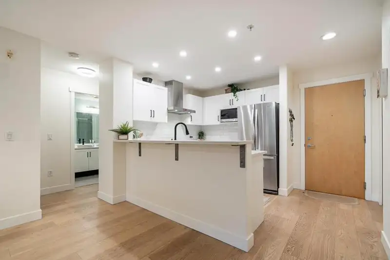 201 500 KLAHANIE DRIVE - photo 3 of 13