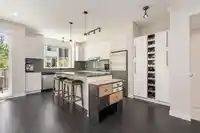 87 5550 ADMIRAL WAY - thumbnail 4