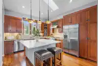 186 MACDONALD AVENUE - thumbnail 12