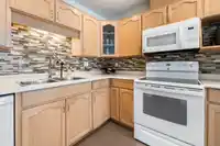 412 19645 64 AVENUE - thumbnail 25
