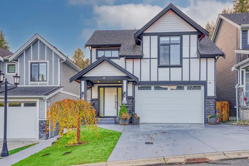18 4581 SUMAS MOUNTAIN ROAD - photo 1 of 40