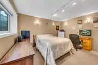 2474 E 5TH AVENUE - thumbnail 19