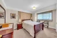 2474 E 5TH AVENUE - thumbnail 5