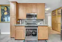 2474 E 5TH AVENUE - thumbnail 6
