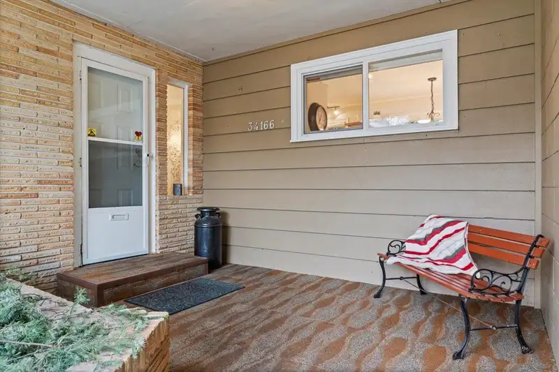 34166 CEDAR AVENUE - photo 2 of 40