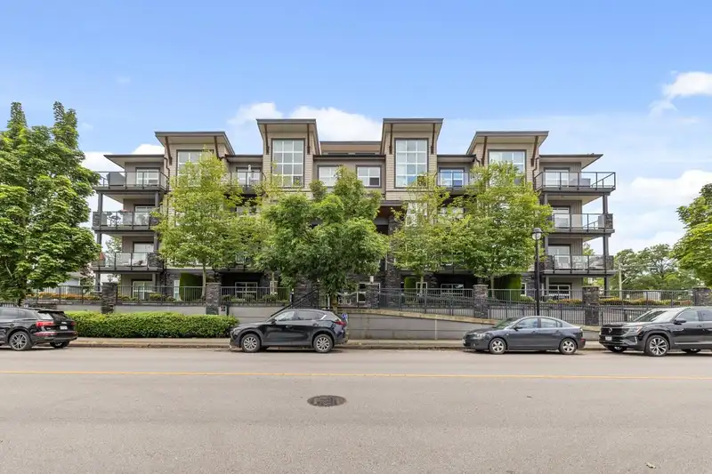 204 20630 DOUGLAS CRESCENT - photo 1 of 30