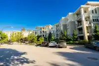 502 15436 31 AVENUE - thumbnail 1