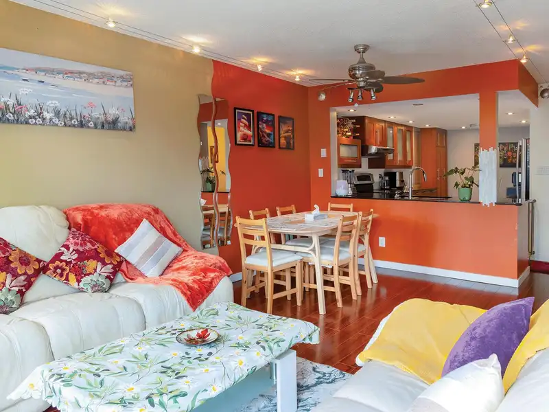 303 14881 103A AVENUE - photo 3 of 18