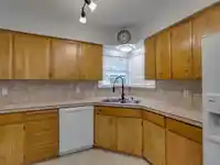 33700 3RD AVENUE - thumbnail 6