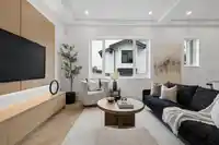 1 3637 E 46TH AVENUE - thumbnail 3