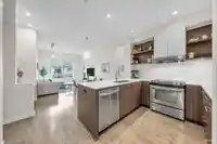 412 545 FOSTER AVENUE - thumbnail 9