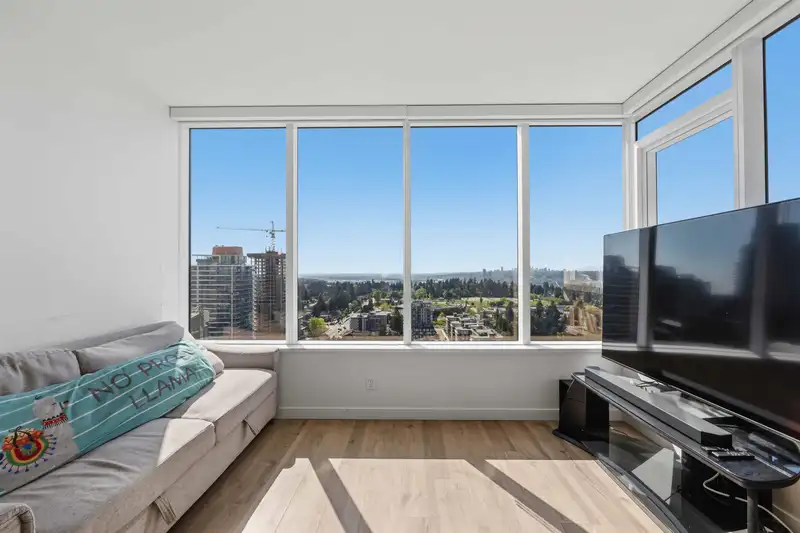 2801 10448 UNIVERSITY DRIVE - photo 2 of 40