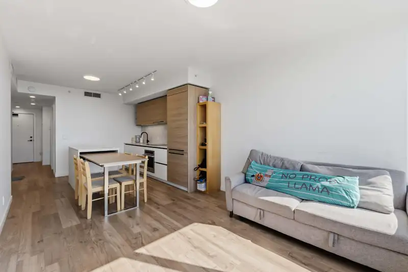 2801 10448 UNIVERSITY DRIVE - photo 4 of 40