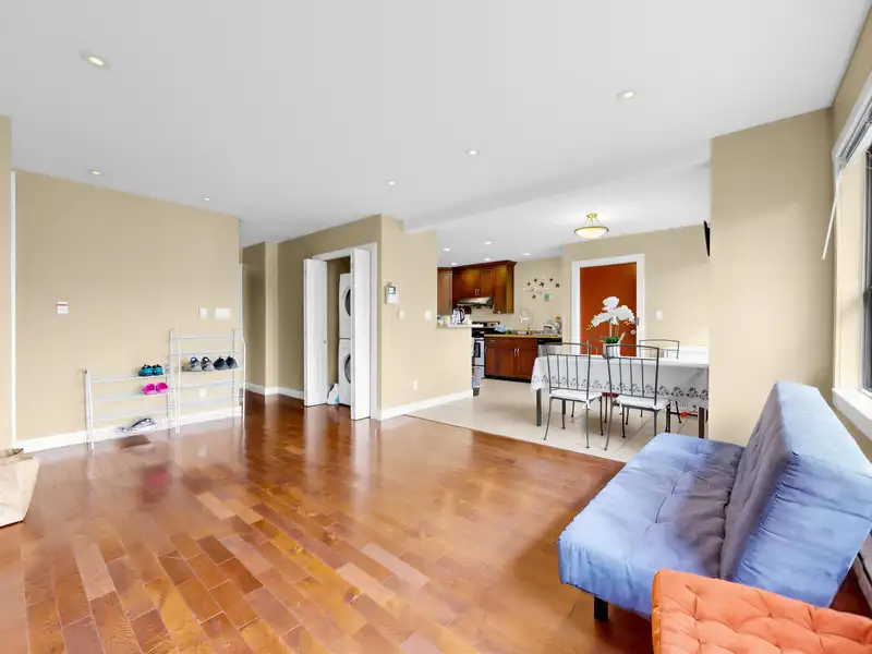 3628 DUNBAR STREET - photo 4 of 40