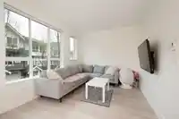 116 1460 SOUTHVIEW STREET - thumbnail 2