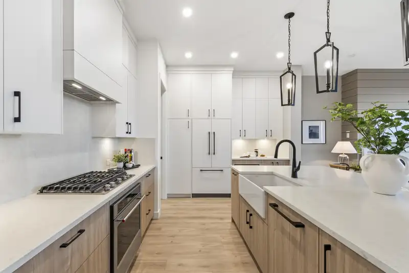 3408 DOUCETTE AVENUE - photo 2 of 18