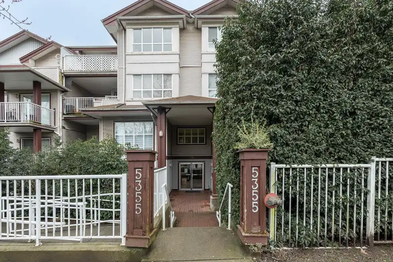 310 5355 BOUNDARY ROAD - photo 1 of 13