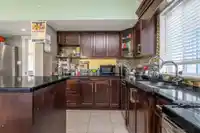 32615 BEVAN AVENUE - thumbnail 9
