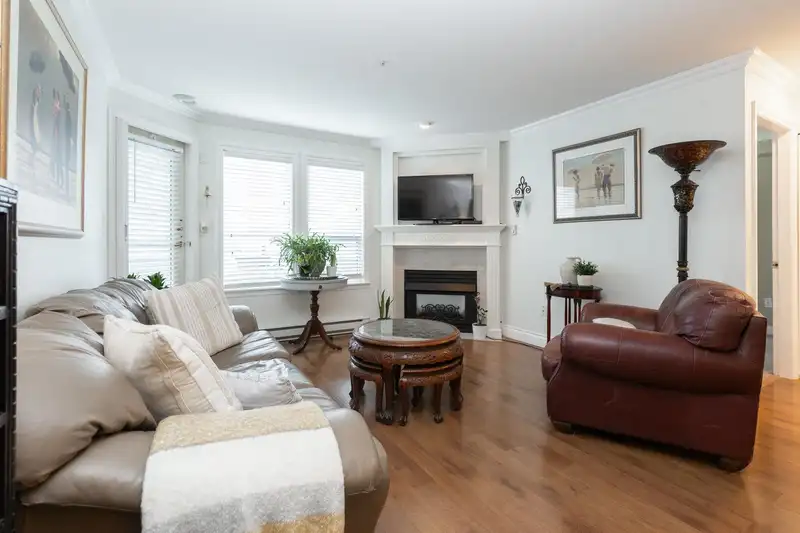 207 1576 MERKLIN STREET - photo 4 of 40