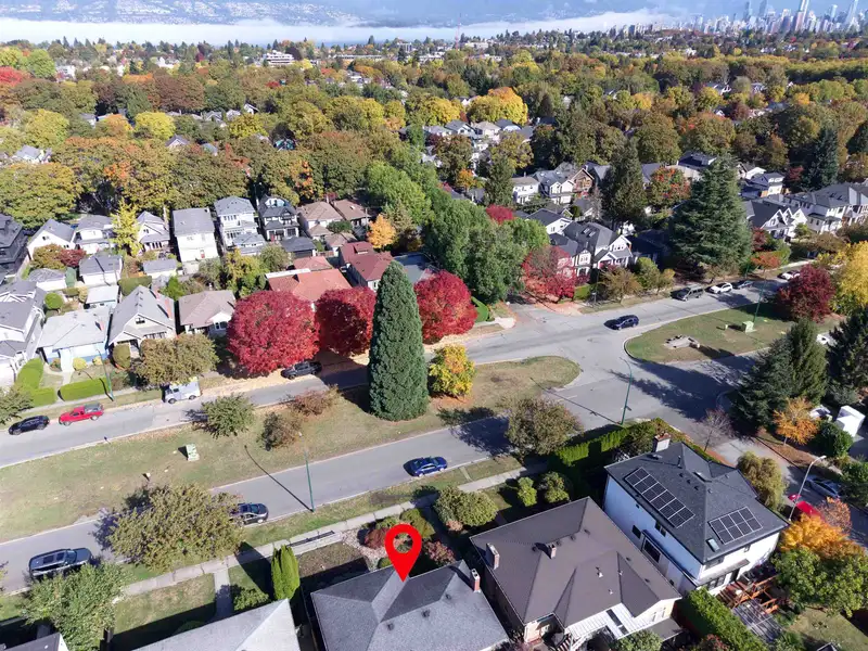 3232 W 16TH AVENUE - photo 4 of 26