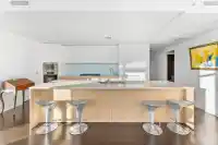 502 6080 IONA DRIVE - thumbnail 3