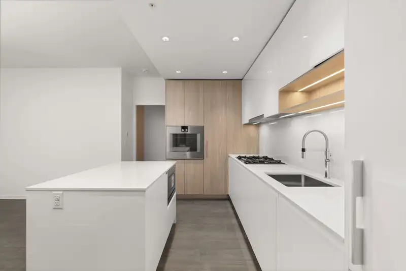 529 6300 MINORU BOULEVARD - photo 2 of 38