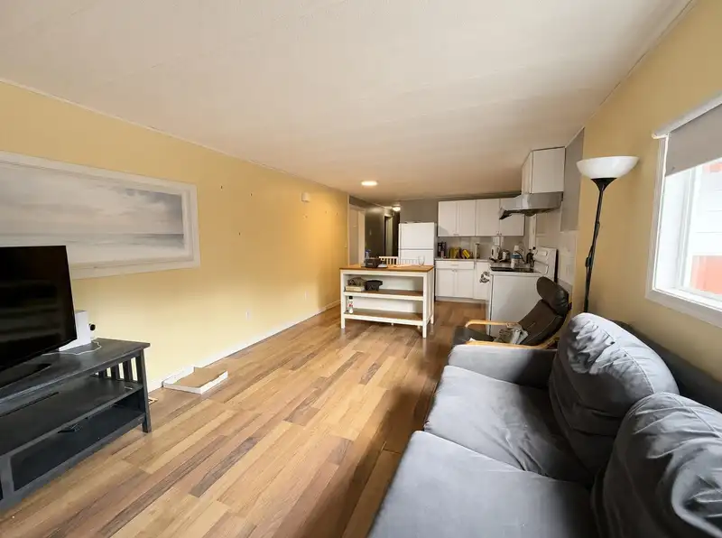 49 4200 DEWDNEY TRUNK ROAD - photo 4 of 15
